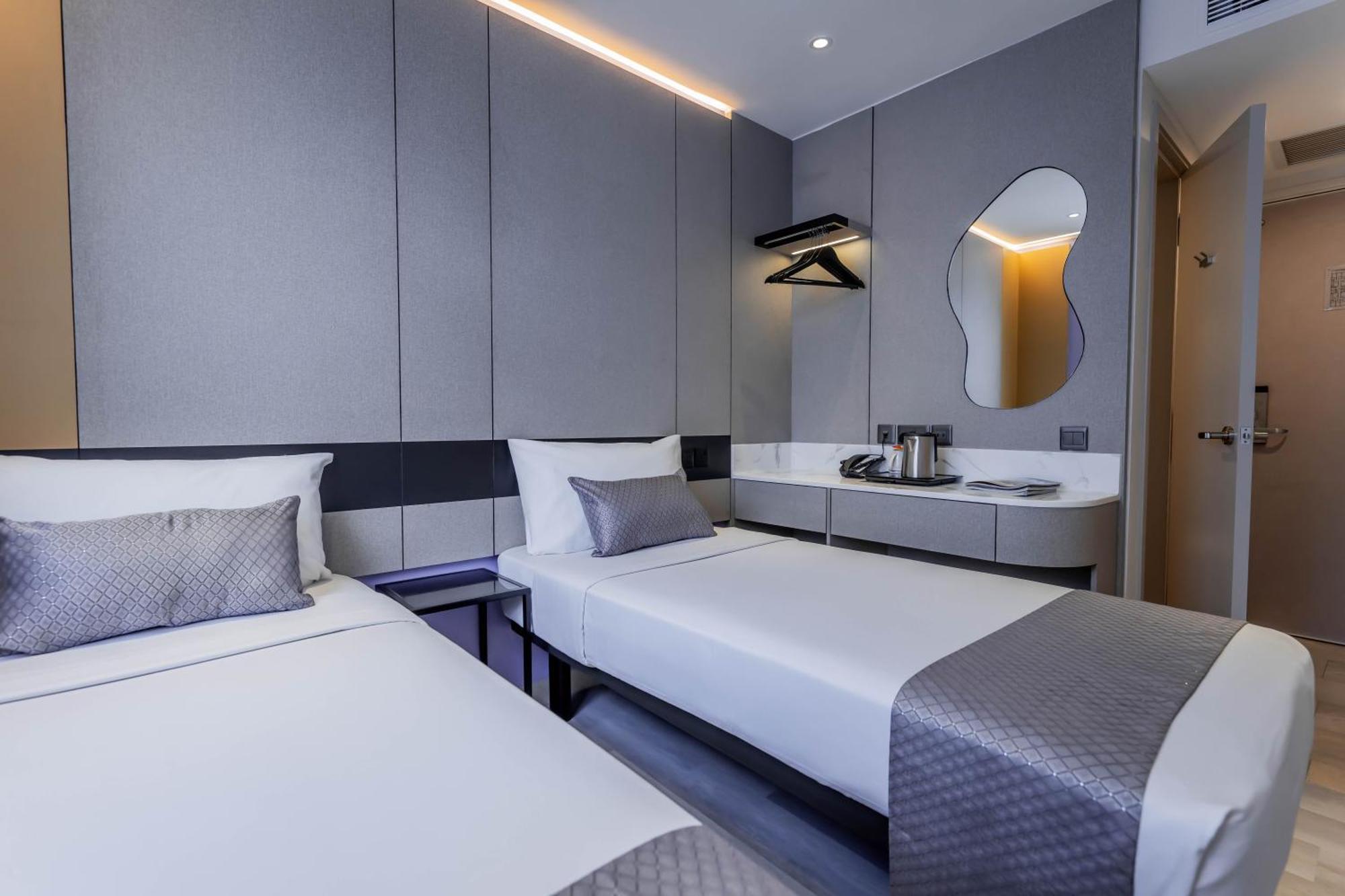 Hotel 81 Palace - Newly Renovated Singapore Eksteriør billede